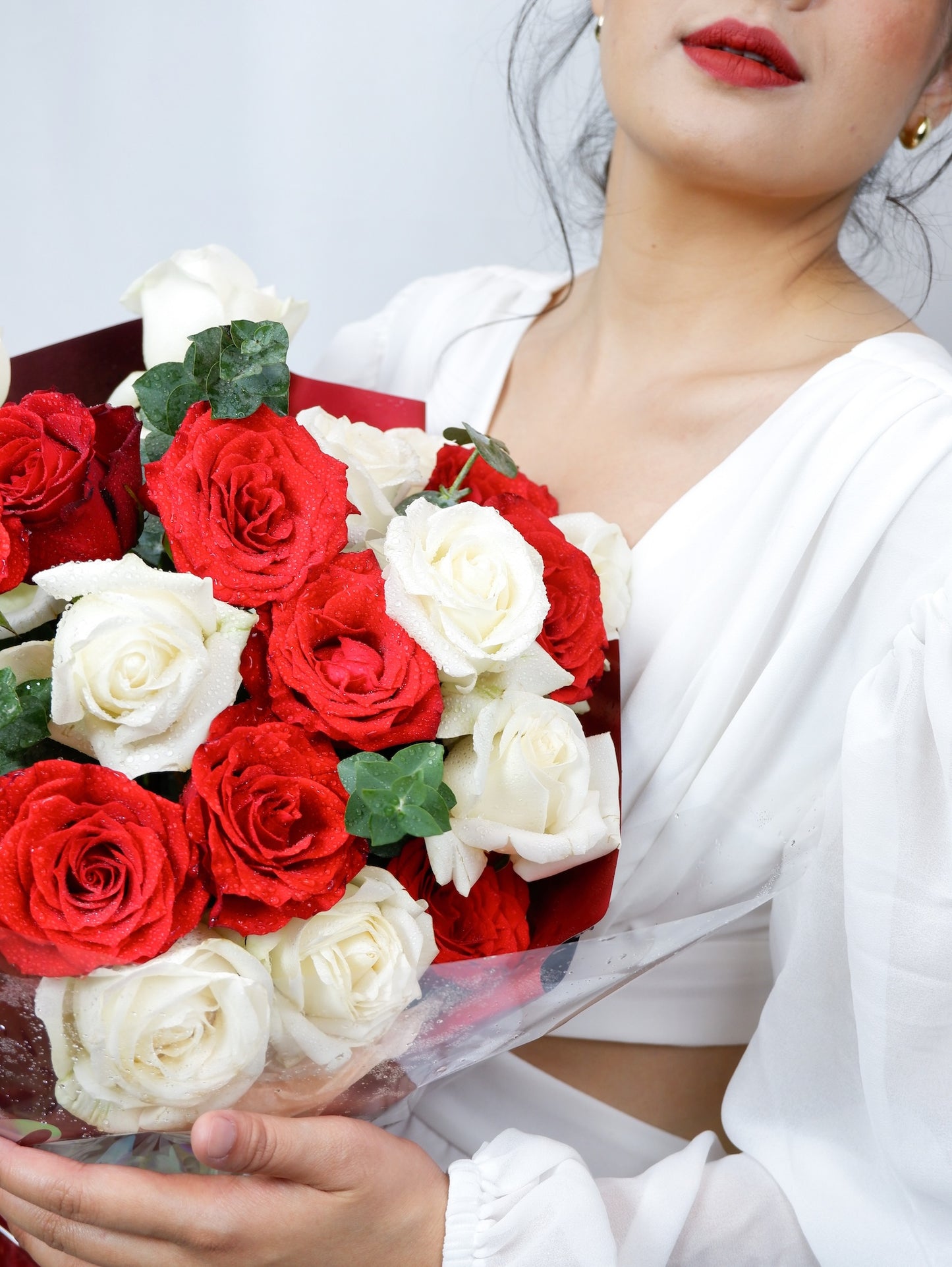 Valentine's Day - Bouquet of 20 Red & White Roses - Farm-Sook Flowers & Coffee