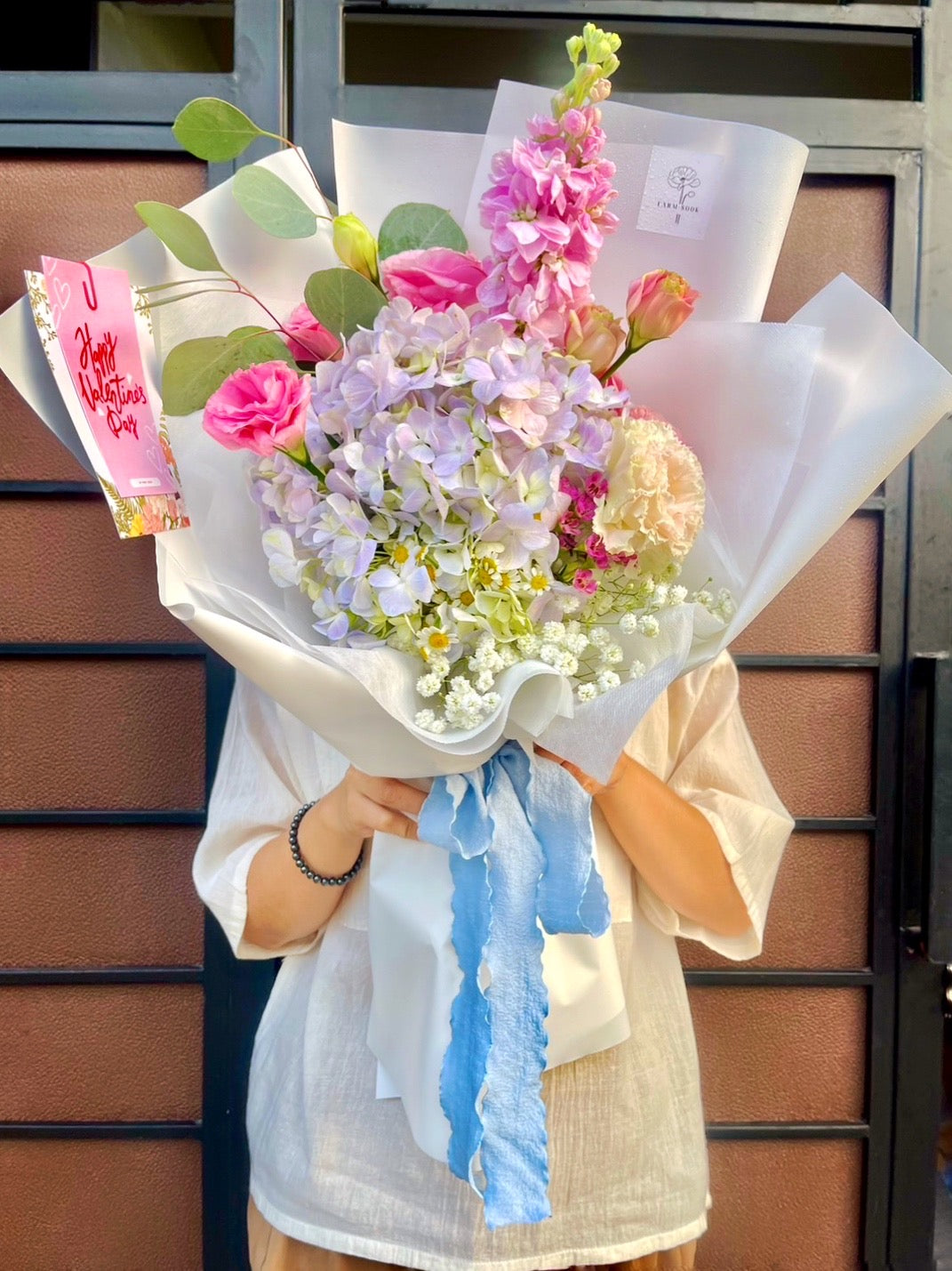 Bouquet of Garden Hydrangea - Farm-Sook Flowers & Coffee