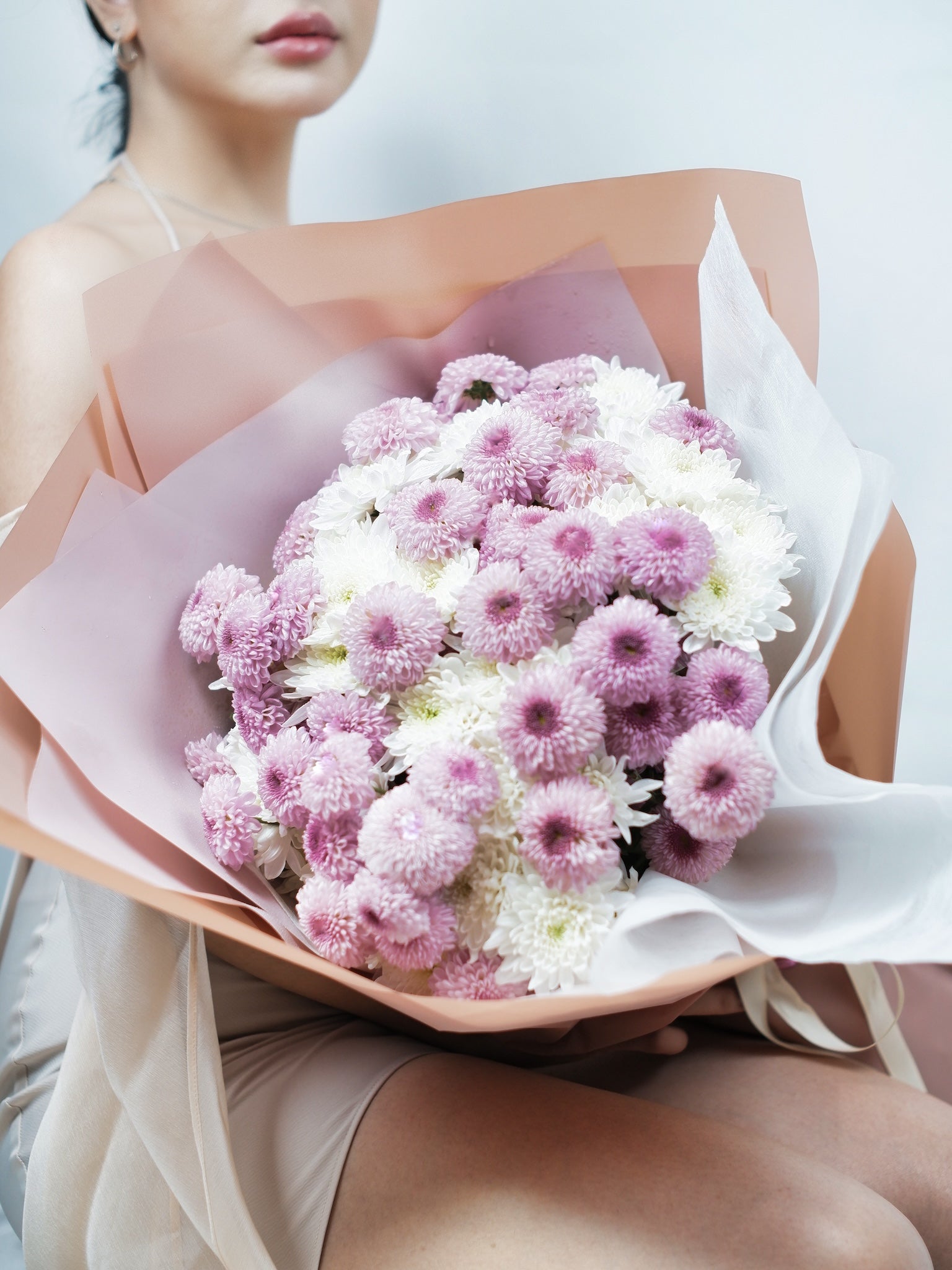 Valentine's Day - Bouquet of Daisy Chrysanthemums - Farm-Sook Flowers & Coffee
