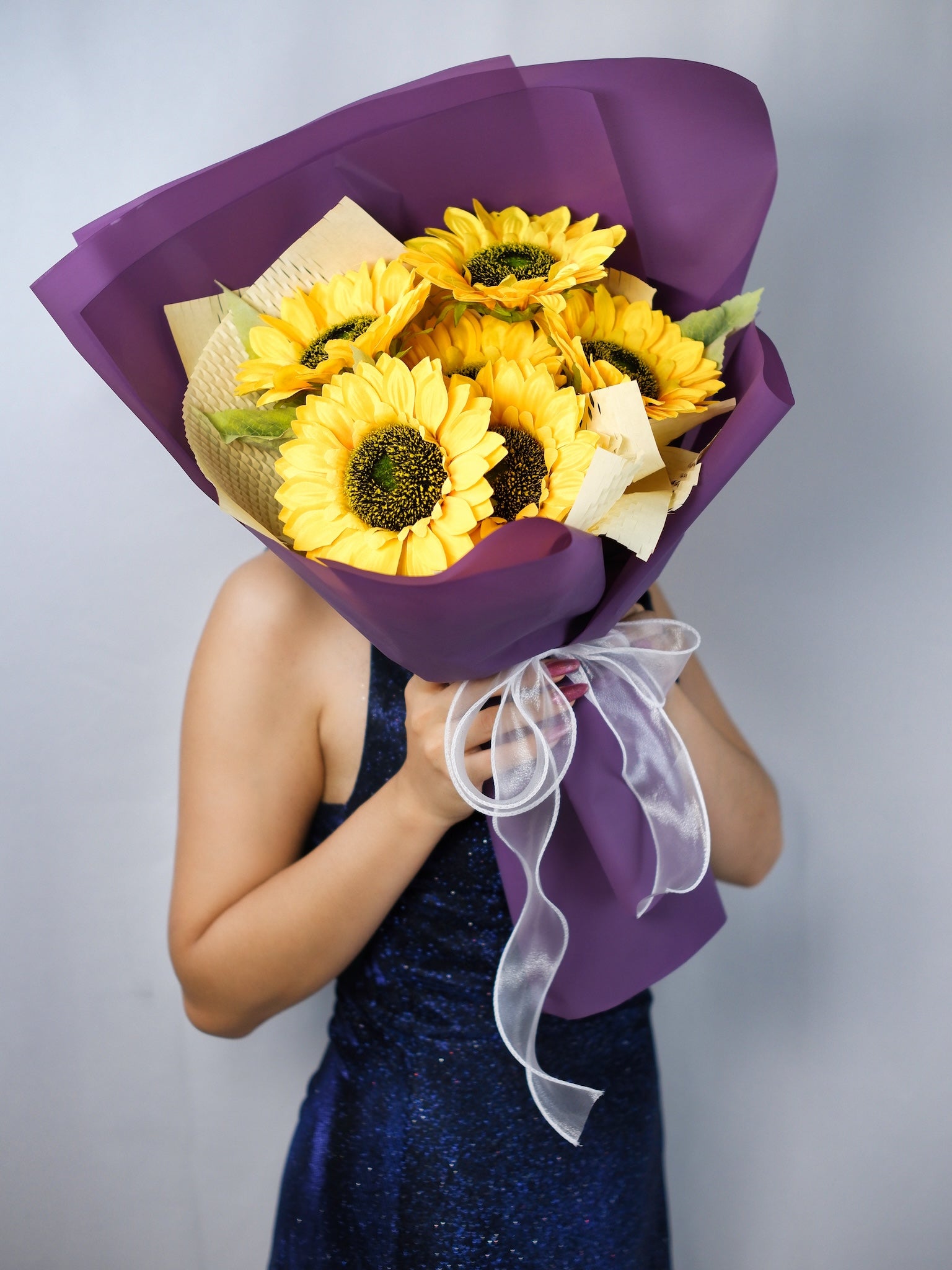 Bouquet of 6 Sunflowers - Silk Flowers - Farm-Sook Flowers & Coffee