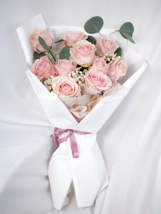 Bouquet of 10 Pink Roses - Farm-Sook Flowers & Coffee
