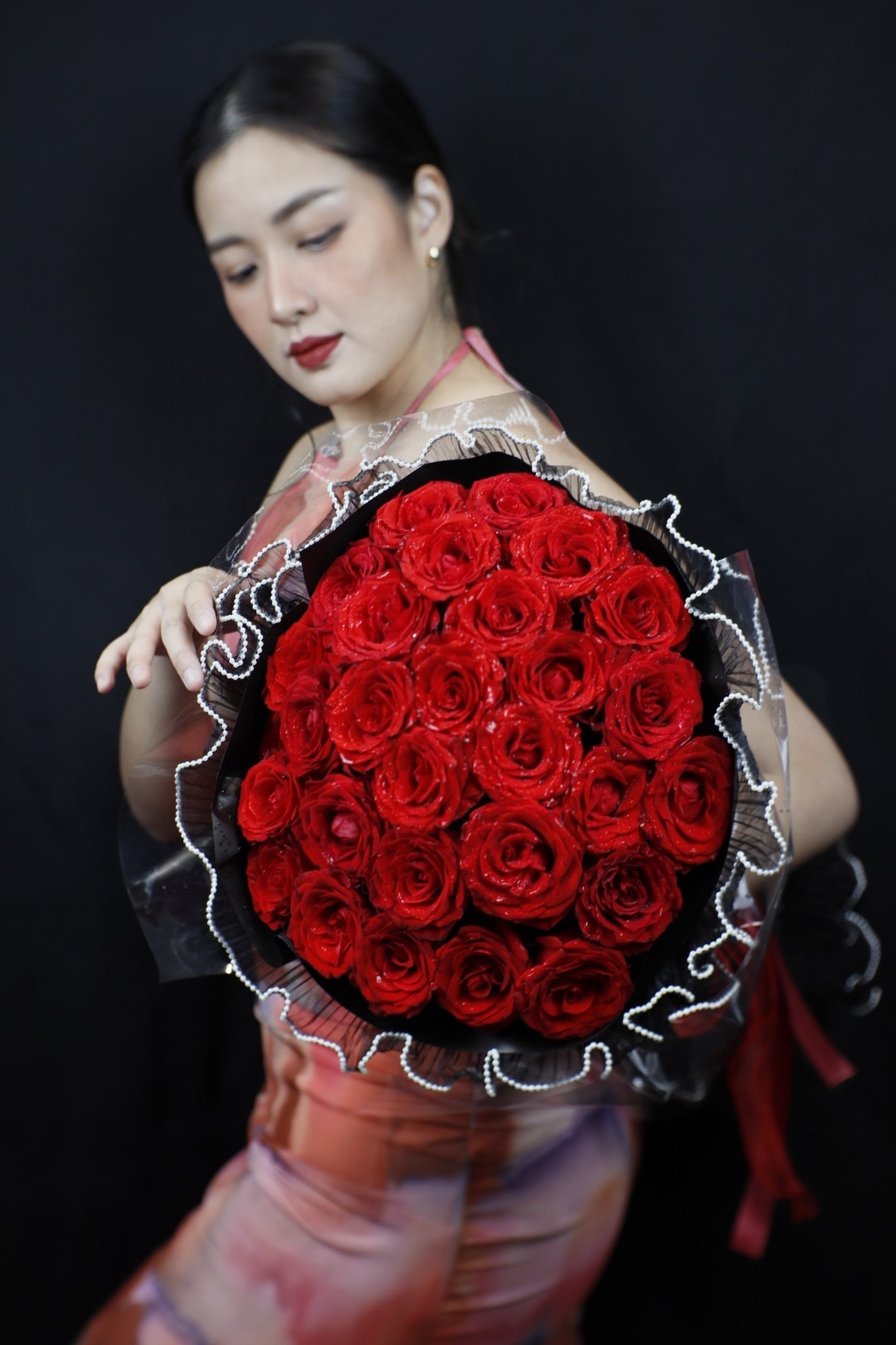 Valentine's Day - Bouquet of 29 Red Roses - Farm-Sook Flowers & Coffee