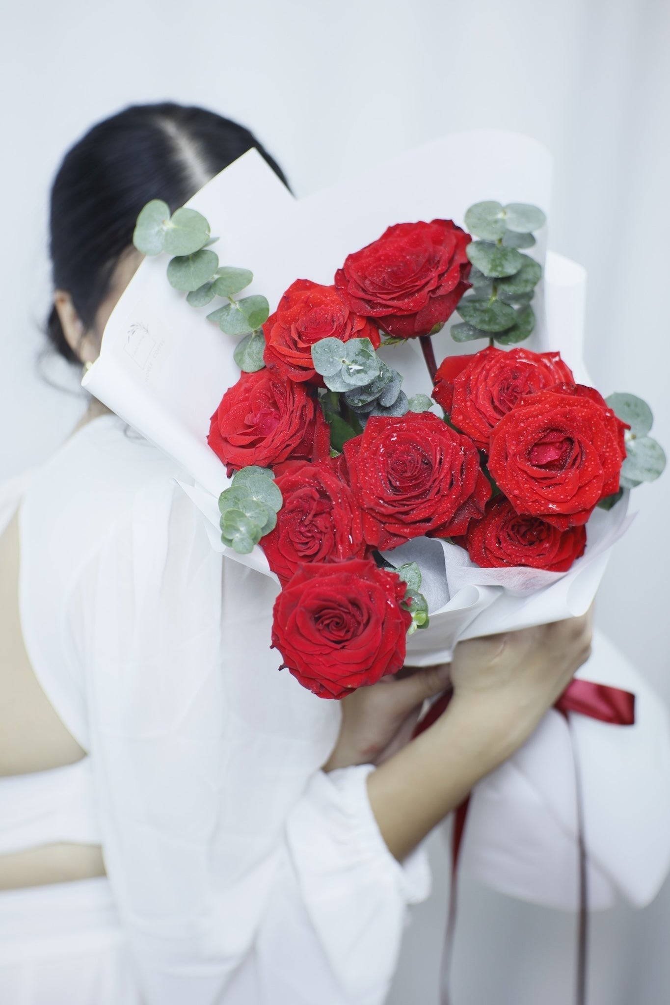 Bouquet of 9 Red Roses - Farm-Sook Flowers & Coffee