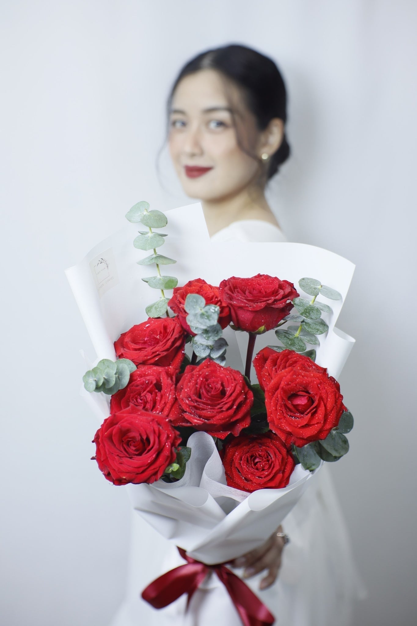Bouquet of 9 Red Roses - Farm-Sook Flowers & Coffee